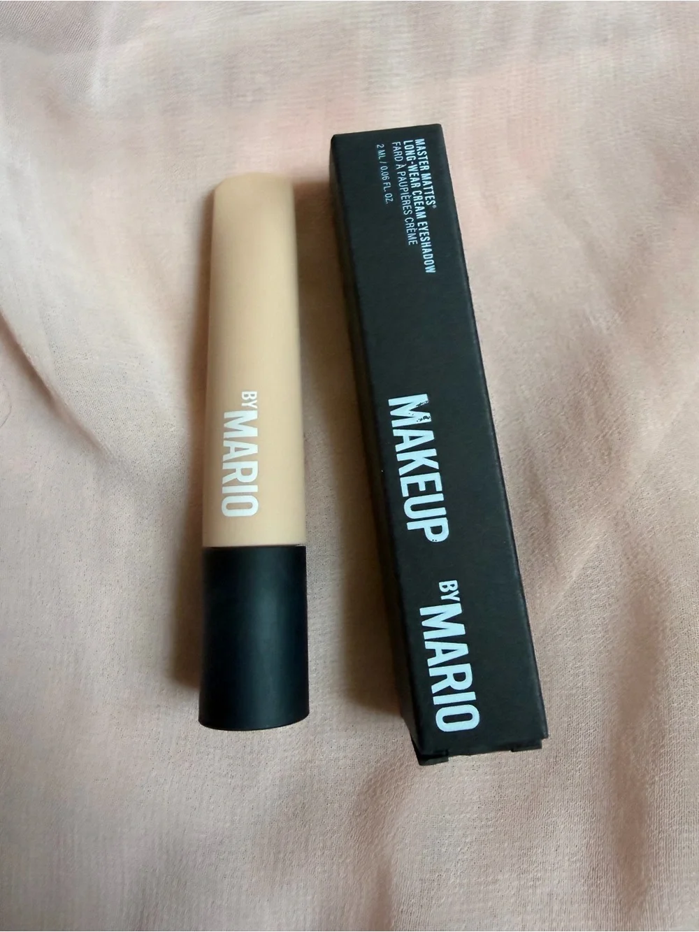 Makeup By Mario Master Mattes Long-Wear Cream Eyeshadow in Bisque
